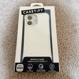NIB✨ CASETiFY Ripple Case with MagSafe for iPhone 16 Pro